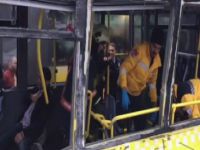 Metrobüs ile servis aracı kafa kafaya çarpıştı