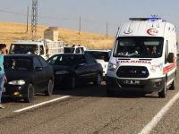 Polis midibüsü ile sivil araç çarpıştı: Ölü ve yaralılar var