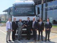 Ali Çavuşoğulları Lojistik filosuna 30 Actros katıldı