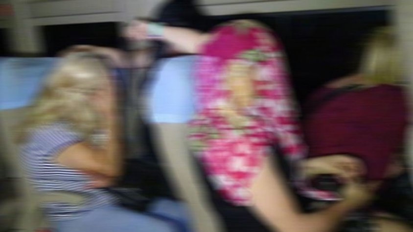 Kadın kılığına girip TIR şoförlerini gaspediyorlardı..