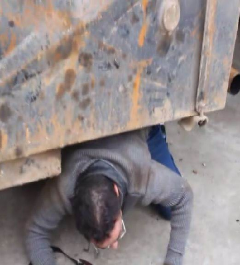 Röntgeni çekilen kamyondan bakın ne çıktı?