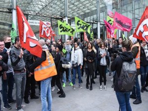 Fransız Demiryolu grev nedeniyle 100 Milyon Avro zarar etti