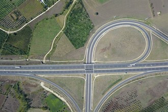 İstanbul-İzmir arasının 3,5 saate inmesine "yüzde 5" kaldı