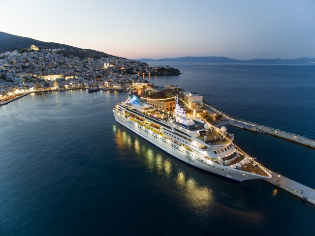 Sevgiliye en güzel hediye: Cruise seyahati