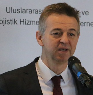 "Demiryollarına yatırım lojistiğin önünü açacak"
