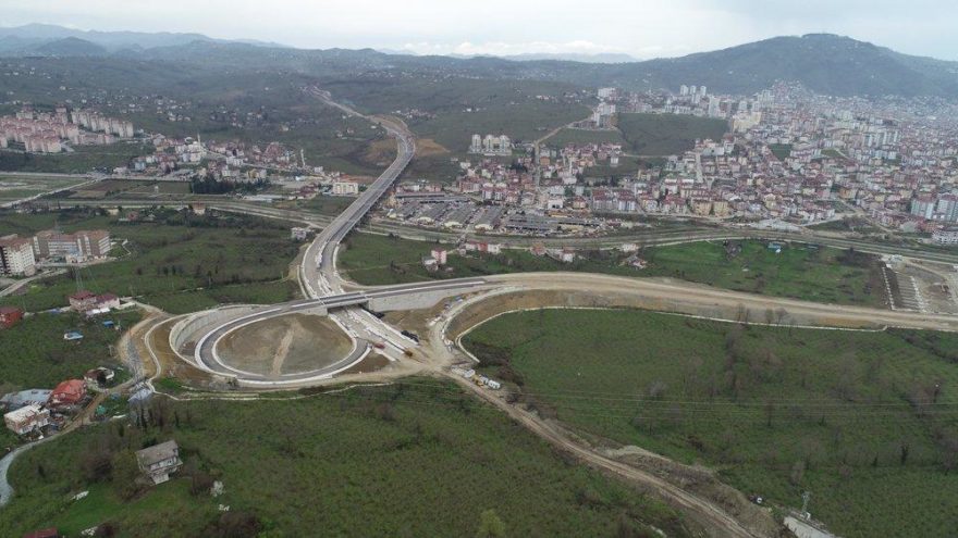 52 gün önce açılan milyarlık sahil yolu bakıma alındı