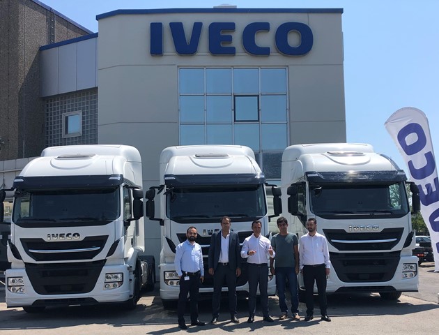 IVECO’dan Fırat Nakliyat’a 3 Stralis çekici teslimatı