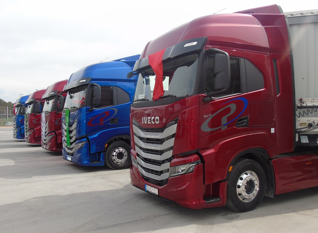 Panpet Taşımacılık filosuna IVECO S-WAY gücü geldi