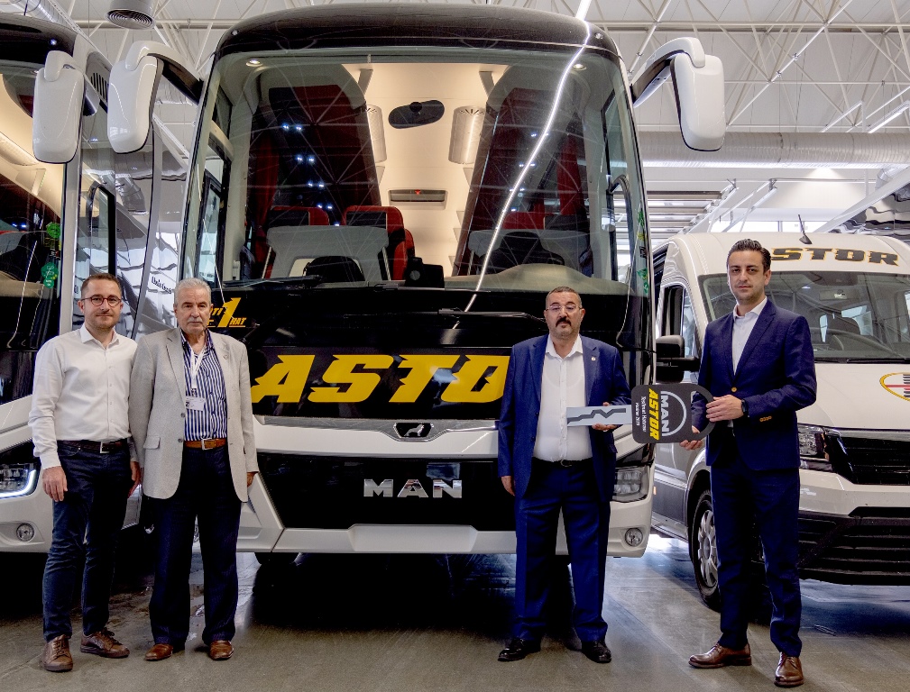 Astor Turizm, filosuna 6 MAN Lion’s Coach kattı