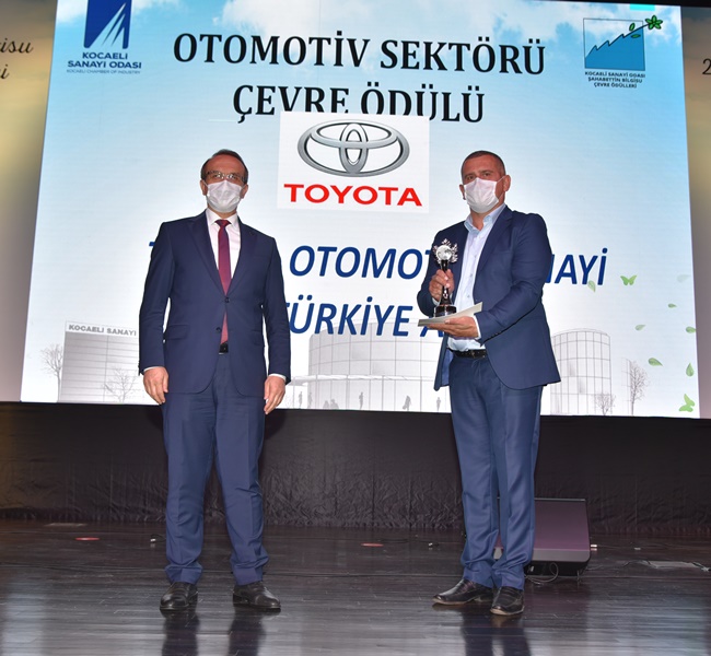 Toyota Türkiye'ye Çevre Ödülü