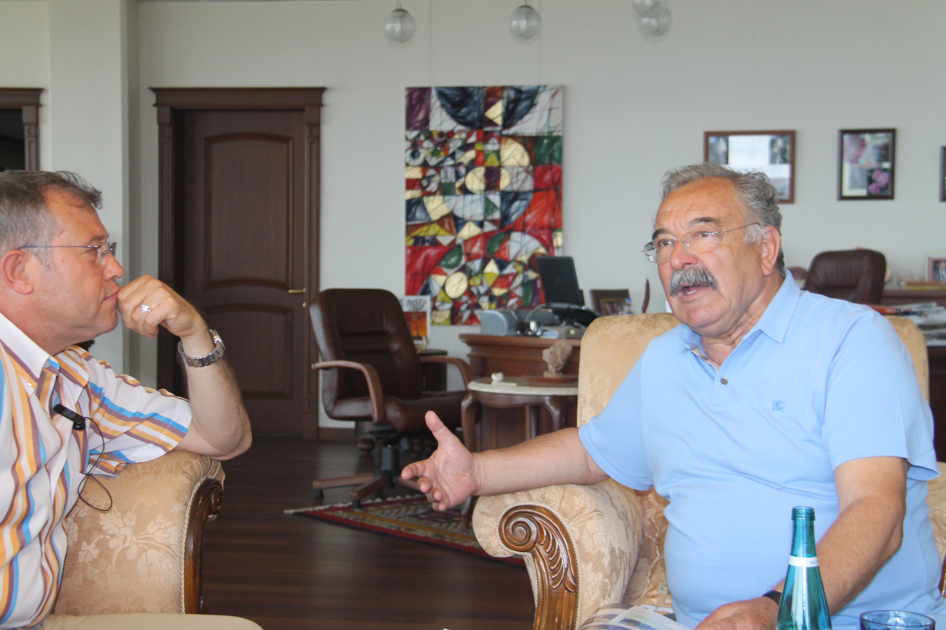 Devlet, üretilen her otonun yarısına ortak