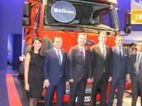 Ford Trucks 1846T Midilli Çekici Logitrans’ta