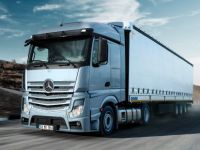 Mercedes- Benz kamyonları Türkiye'yi dolaştı