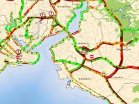 İstanbul'da trafik felç oldu!