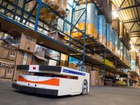 Packman 200 raf aralarında yolunu kendi başına buluyor