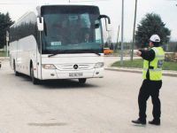 Otobüslere "şafak" denetimleri artırıldı