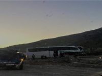 Afyonkarahisar'da otobüs tırla çarpıştı