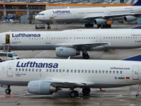 Lufthansa'nın Air Berlin varlıklarını satın almasına onay