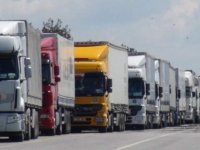 Ucuz benzin için Gürcistan'a gidiyorlar