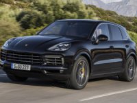 Porsche Cayenne Hybrid yola çıktı!