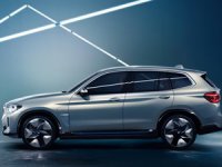 BMW safkan elektrikli dönemini iX3 ile başlatıyor