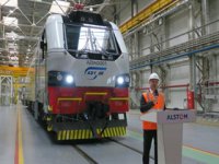 Dünyanın en güçlü elektrikli kargo lokomotifi!