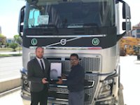 Volvo Trucks’ın en güçlü çekicisi artık Saha Metal filosunda