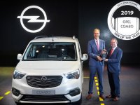 Yılın Ticari Aracı Ödülü Opel Combo'nun