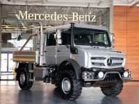 Mercedes-Benz Unimog şehre indi