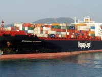 Hapag-Lloyd'un konteyner gemisi yanıyor