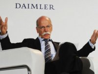 Daimler'in elektriklisi, Tesla filosuna girdi