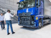 Mercedes, Aksaray ve Hoşdere'den dünyaya teknoloji ihraç ediyor