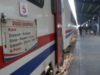 TCDD'den ekspres trenlerde indirim müjdesi