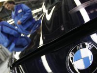 BMW'den skandal karar: Türkçe konuşmak yasak