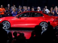 Volvo'nun otosu, sürücü durumuna göre hızı kesebilecek