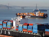 Asia-Europe ocean freight prices fall further