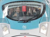 Siemens'in ürettiği YHT setlerinin ilkini teslim aldık