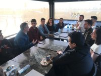 Baş kılavuz kaptan öğrenciler ile buluştu