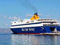 Yunanlıların Blue Star feribotu karantinaya alındı