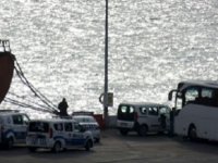 Ukrayna'da kalan 12 TIR şoförü gemiyle getirildi