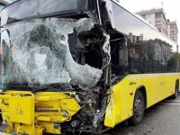 İETT otobüsü ile tanker çarpıştı: Yaralılar var