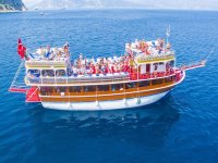 Deniz turizmcileri, yarın "vira bismillah" diyecek