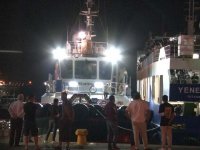 Avşa-İstanbul feribotu Marmara'nın ortasında mahsur kaldı