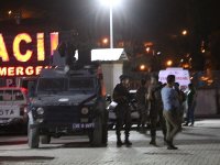 Hakkari'de zırhlı araç devrildi: 2 şehit