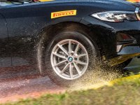 Pirelli'nin 4 mevsim lastiği delinmelere karşı da korumalı