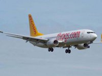 Pegasus uçağında olay çıktı! Uçak acil iniş yaptı